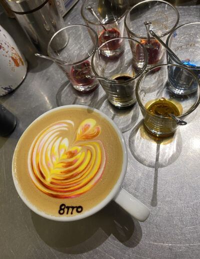 8tto grammi cafebar roesterei latte art in bayreuth latte art by francesco 34
